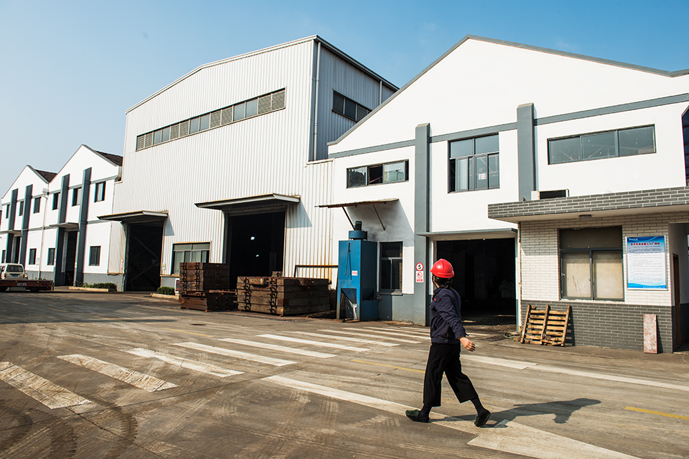 蘇州潤達廠(chǎng)區.jpg 蘇州潤達廠(chǎng)區.jpg